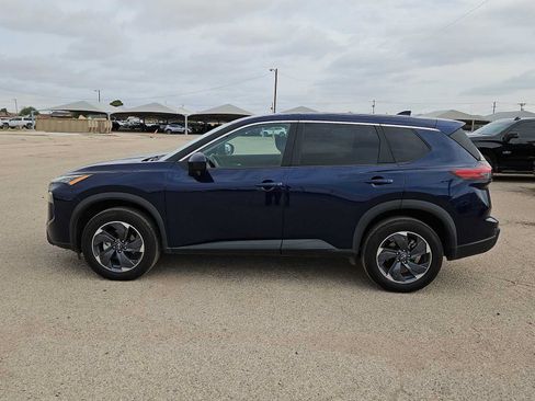 Used 2025 Nissan Rogue SV FWD image 5