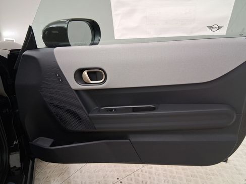 New 2026 MINI Cooper 2-Door Hardtop FWD image 24