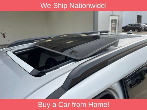 Used 2024 Hyundai Santa Fe Calligraphy AWD/4WD image 3