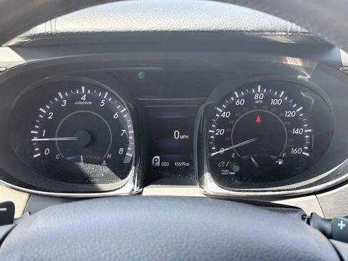 Used 2014 Toyota Avalon XLE Touring FWD image 8