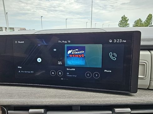 Used 2024 Hyundai Santa Fe Limited image 26