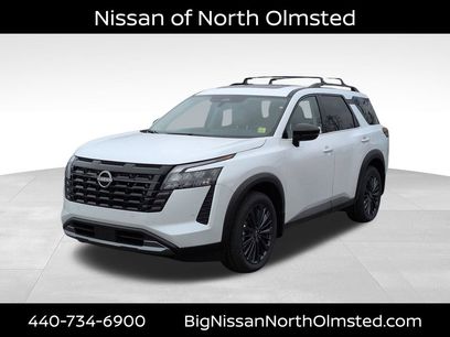 New 2026 Nissan Pathfinder SL w/ SL Premium Package