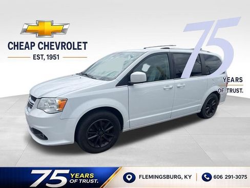 Used 2019 Dodge Grand Caravan SXT FWD image 1