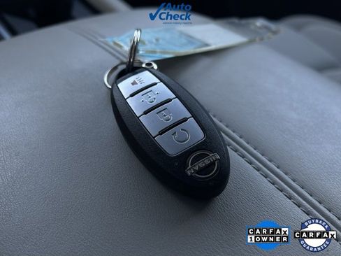 Certified 2022 Nissan Pathfinder SV image 17