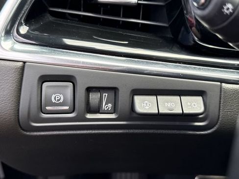 Used 2020 Cadillac XT6 Sport AWD/4WD image 24