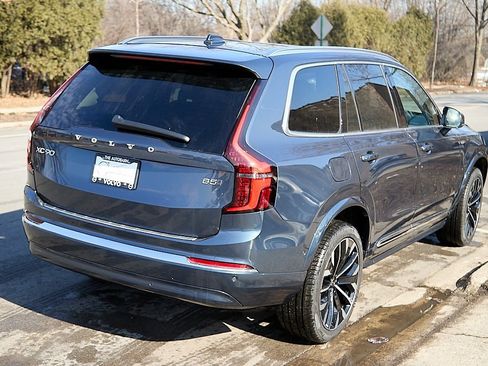 New 2026 Volvo XC90 B5 Plus w/ Protection Package image 9