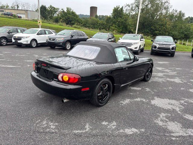 Used 1999 MAZDA MX-5 Miata RWD image 5