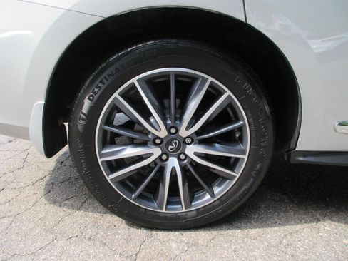 Used 2017 INFINITI QX60 Luxe w/ Deluxe Technology Package AWD/4WD image 24