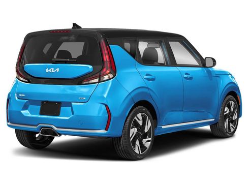 Used 2024 Kia Soul GT-Line FWD image 2