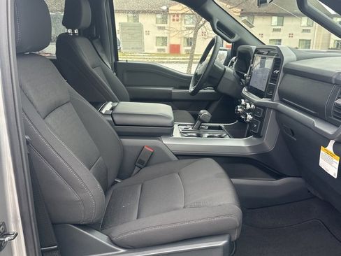 New 2025 Ford F150 XLT w/ Equipment Group 302A MID image 11