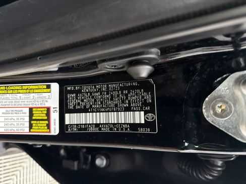 Used 2023 Toyota Camry LE FWD image 31