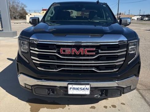 Used 2025 GMC Sierra 1500 SLT AWD/4WD image 3
