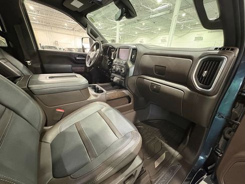 Used 2020 GMC Sierra 3500 Denali w/ Denali Ultimate Package image 59