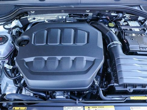 New 2025 Volkswagen GTI SE image 18