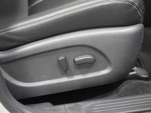 Used 2023 Nissan Murano SV AWD/4WD image 24