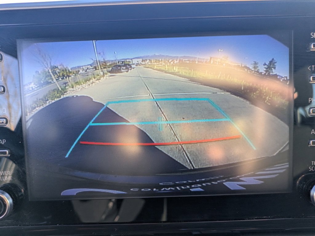 Used 2019 Toyota C-HR XLE FWD image 13