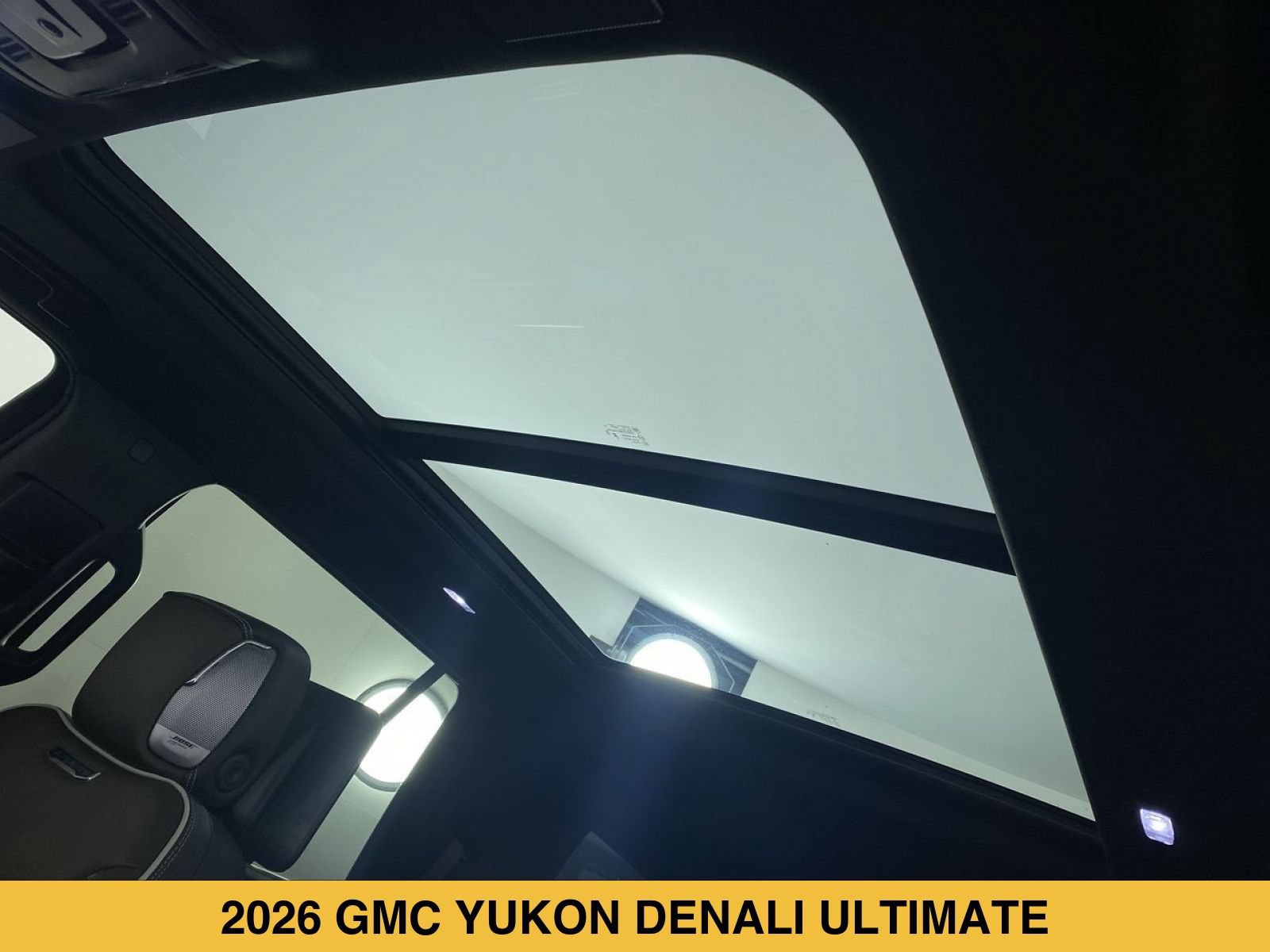 Certified 2026 GMC Yukon Denali Ultimate w/ LPO, Floor Liner Package AWD/4WD image 11