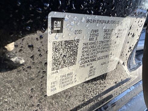 Used 2018 GMC Acadia SLT w/ LPO, Black Accent Package image 35