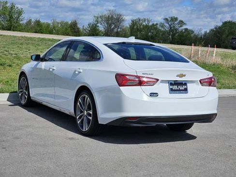 Used 2021 Chevrolet Malibu LT image 5