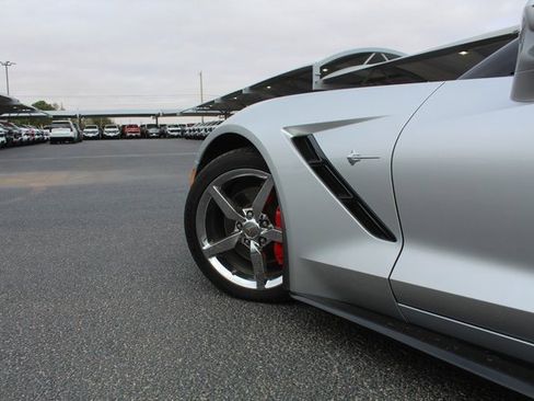 Used 2016 Chevrolet Corvette Stingray Convertible w/ 2LT Preferred Equipment Group image 9