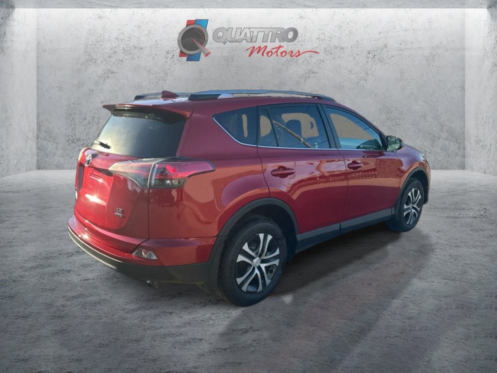 Used 2016 Toyota RAV4 LE AWD/4WD image 6
