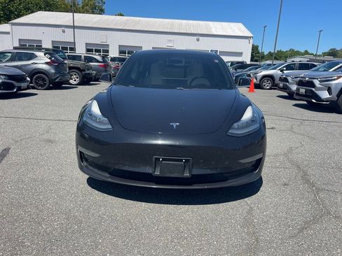 Used 2018 Tesla Model 3 Long Range AWD/4WD image 8