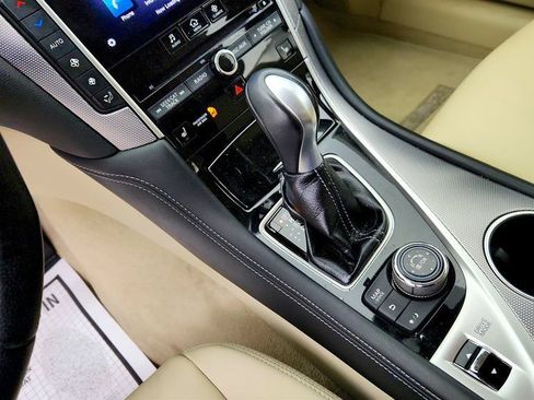 Used 2016 INFINITI Q50 Premium w/ 2.0T Premium Plus Package AWD/4WD image 17