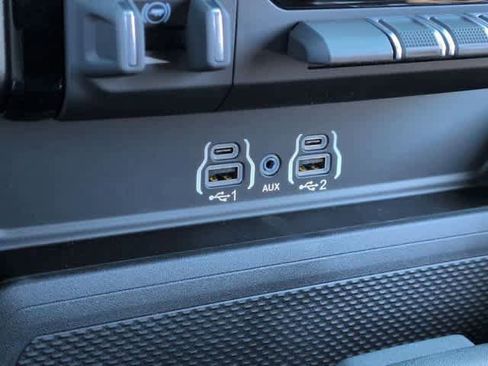 New 2026 RAM 2500 Big Horn AWD/4WD image 32