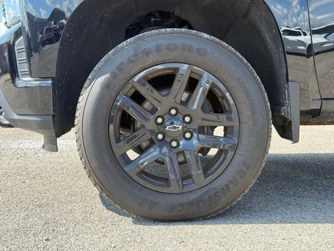Used 2020 Chevrolet Silverado 1500 Custom w/ Rally Edition AWD/4WD image 5