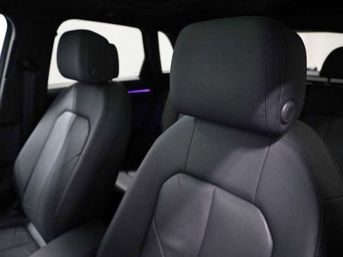 Used 2023 Audi Q3 2.0T Premium Plus w/ Premium Plus Package image 18