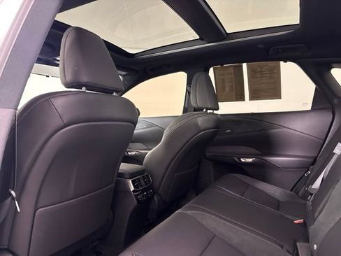 Certified 2024 Lexus RX 350 FWD w/ Convenience Package image 31