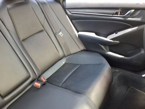 Used 2022 Honda Accord Sport image 24