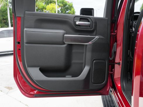 Used 2021 GMC Sierra 2500 AT4 w/ AT4 Premium Plus Package AWD/4WD image 34