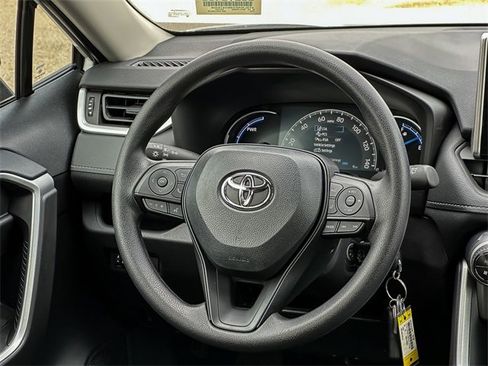 New 2025 Toyota RAV4 LE image 19