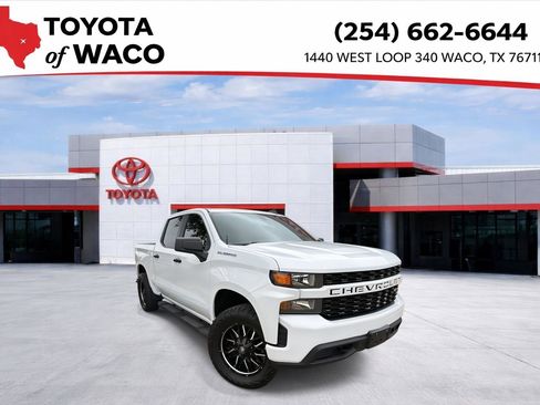 Used 2022 Chevrolet Silverado 1500 Custom image 1