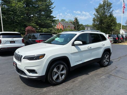 Used 2020 Jeep Cherokee Limited w/ Luxury Group AWD/4WD image 1