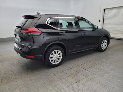 Used 2018 Nissan Rogue S image 10