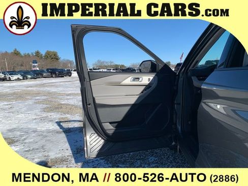 New 2026 Ford Explorer Active w/ Active Comfort Package image 21