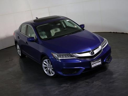 Used 2017 Acura ILX FWD image 7