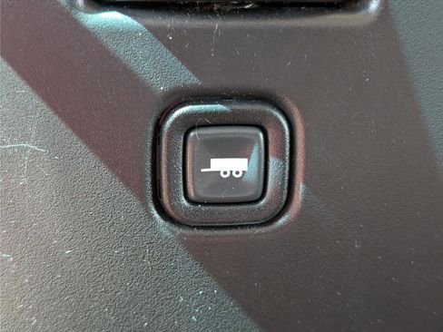 Used 2023 Chevrolet Express 2500 Extended w/ Driver Convenience Package RWD image 22