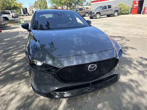 Used 2021 MAZDA MAZDA3 Hatchback w/Premium Plus Pkg AWD/4WD image 13