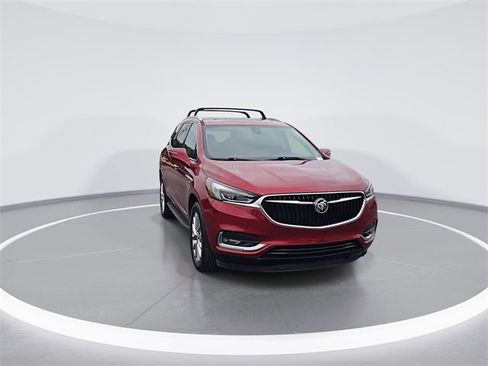 Used 2020 Buick Enclave Premium w/ Sun and Sites Package image 3