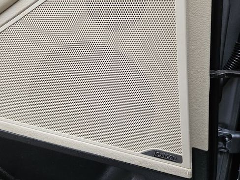 Used 2016 Hyundai Genesis 3.8 w/ Option Group 04 image 20