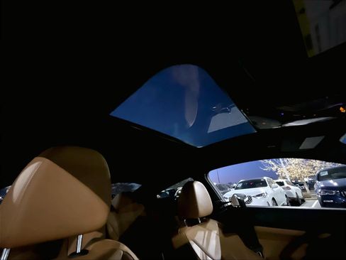 Used 2022 BMW M440i Coupe image 23