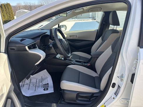 Certified 2023 Toyota Corolla LE w/ Carpet Mat Package (TMS) image 13