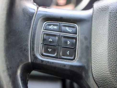 Used 2018 RAM 1500 Lone Star image 27