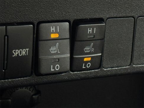 Certified 2017 Toyota RAV4 Limited image 38
