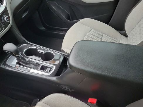 Used 2024 Chevrolet Equinox LS w/ Midnight Edition FWD image 25