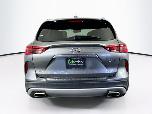 Used 2019 INFINITI QX50 Essential w/ Sensory Package AWD/4WD image 7