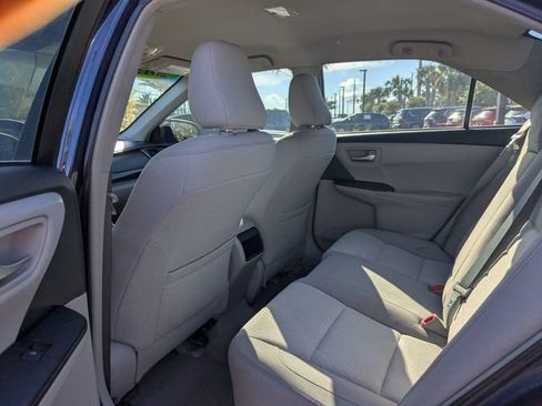 Used 2015 Toyota Camry LE FWD image 12
